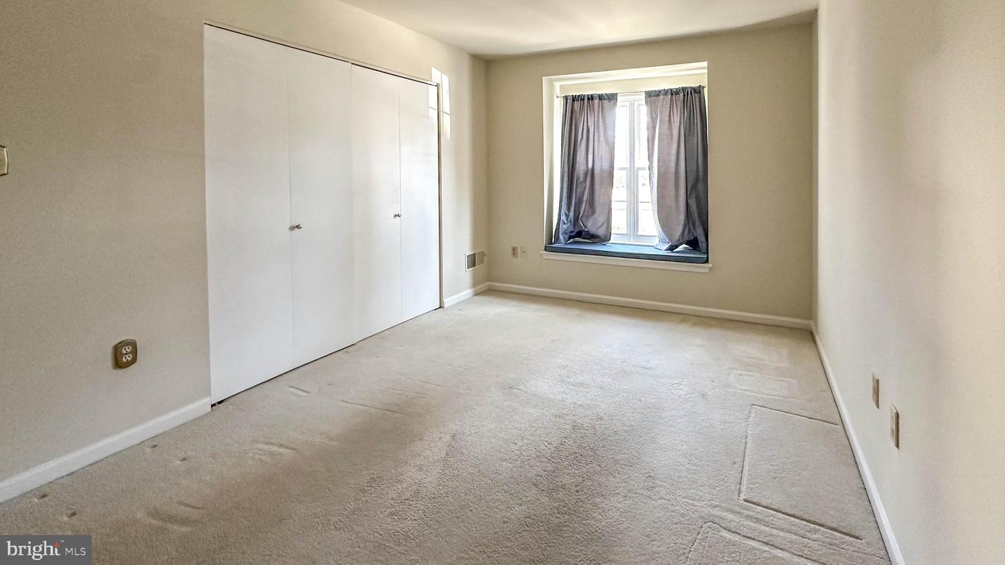 109 Valley Greene Cr Property Photo 20