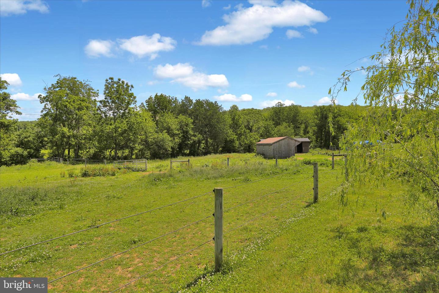 72 Cider Mill Rd Property Photo 37