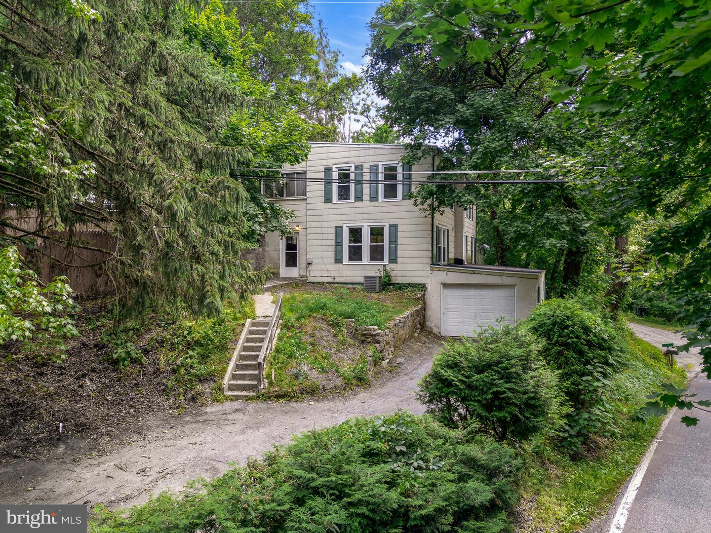 108 POPLAR RD