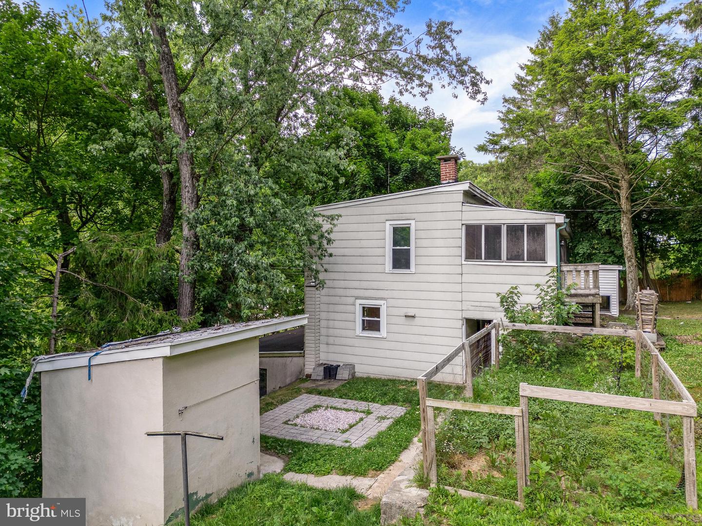 108 Poplar Rd Property Photo 4