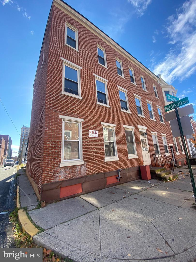 416 Property Photo 1