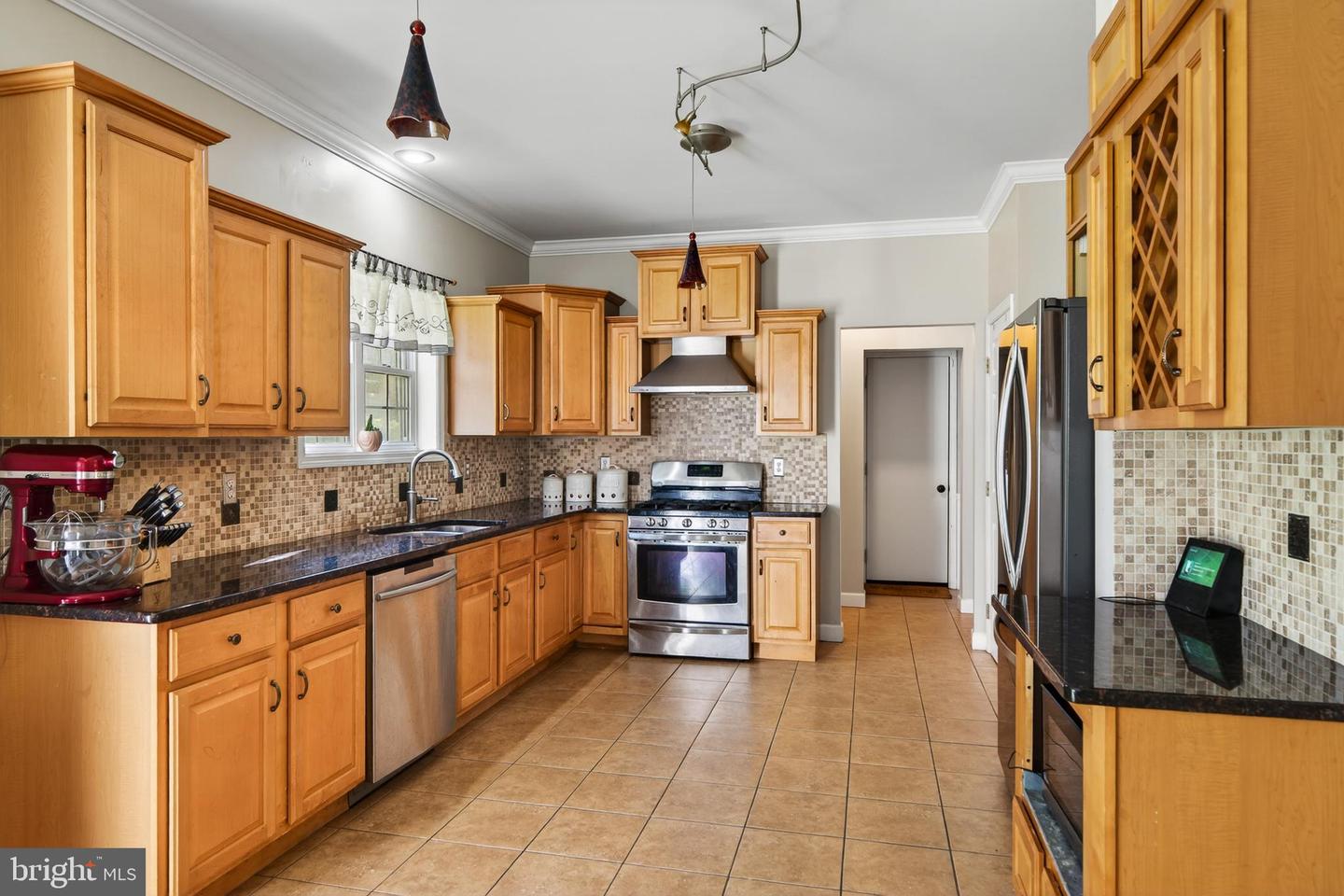 15 Sawgrass Dr Property Photo 1