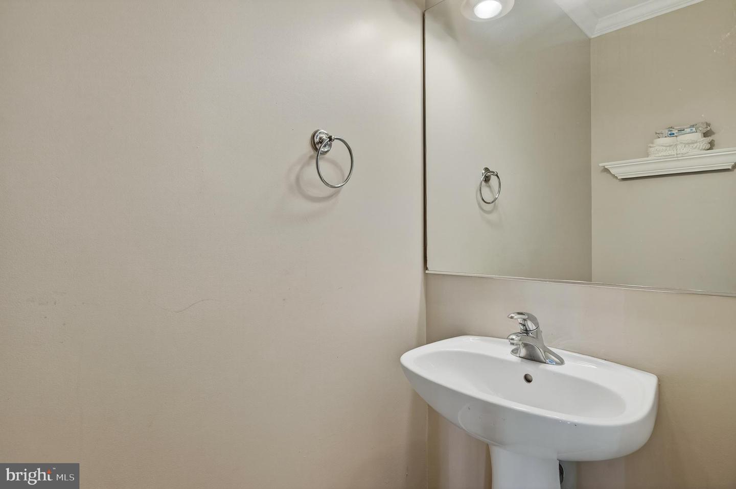 15 Sawgrass Dr Property Photo 20