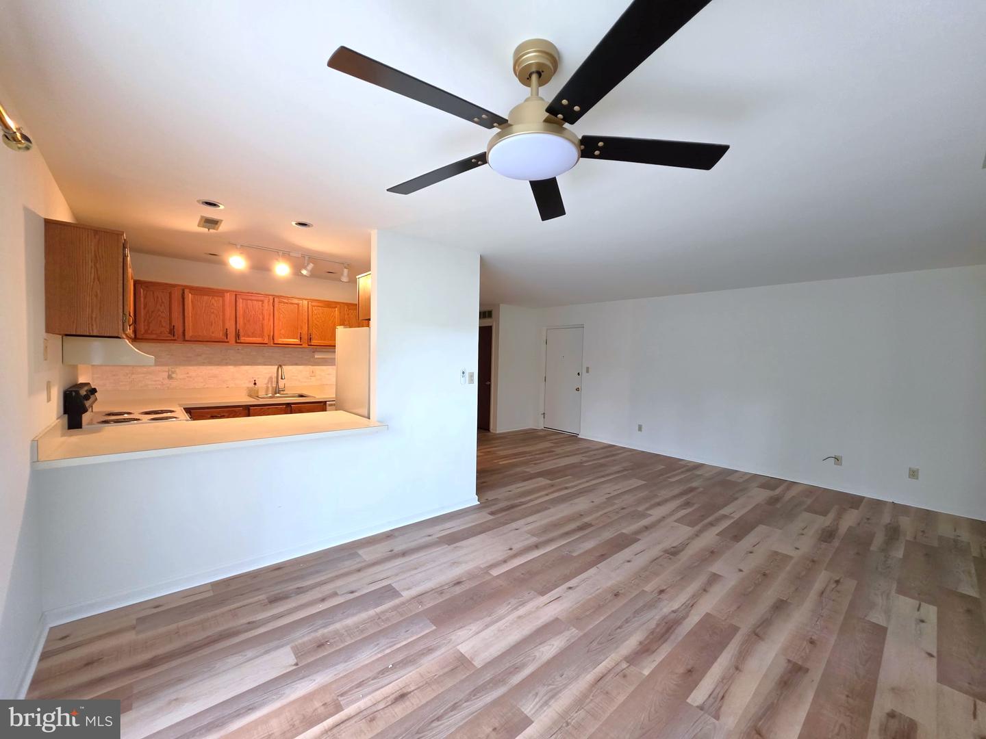 8-a Olympic Dr Property Photo 7