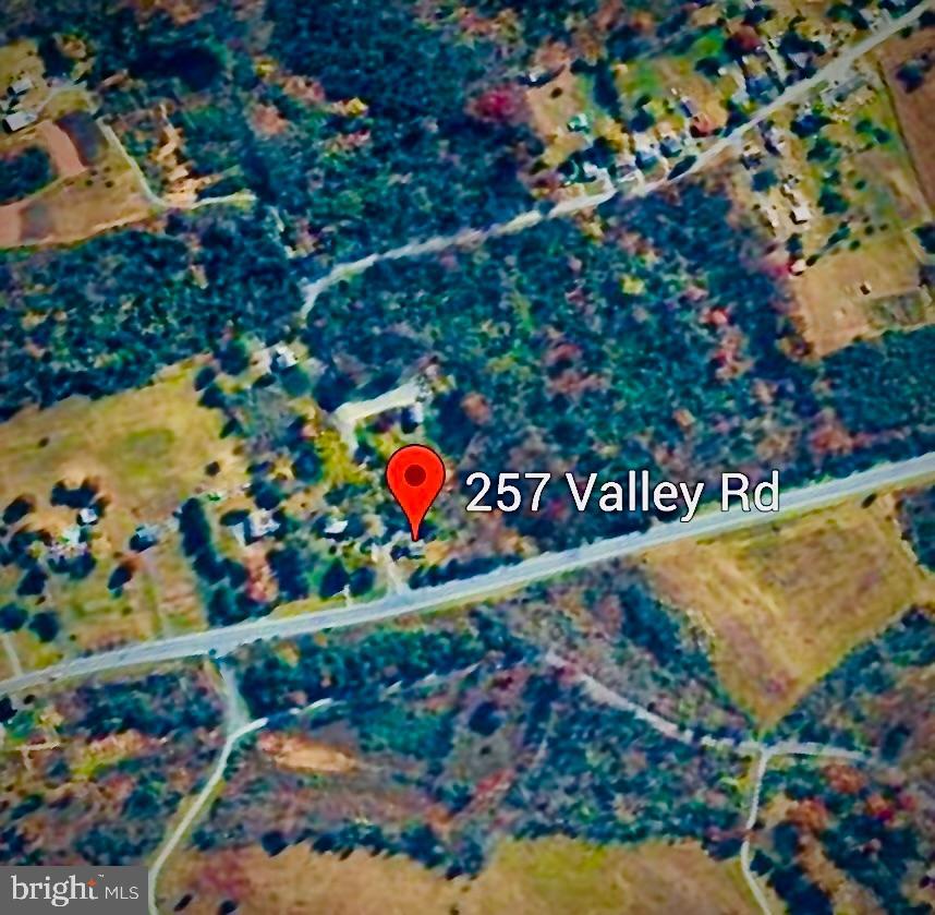 257 Valley Rd Property Photo 13