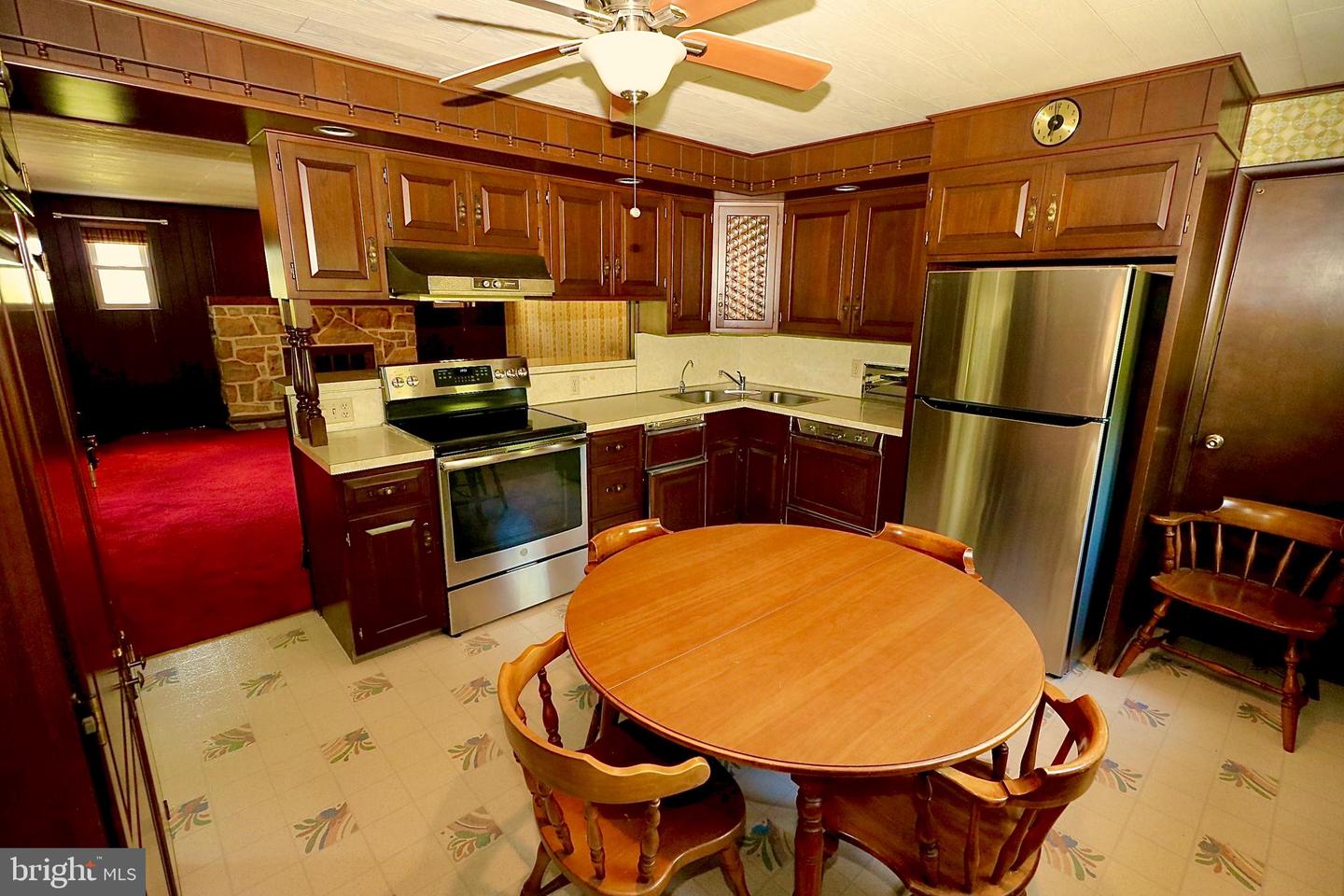 257 Valley Rd Property Photo 17