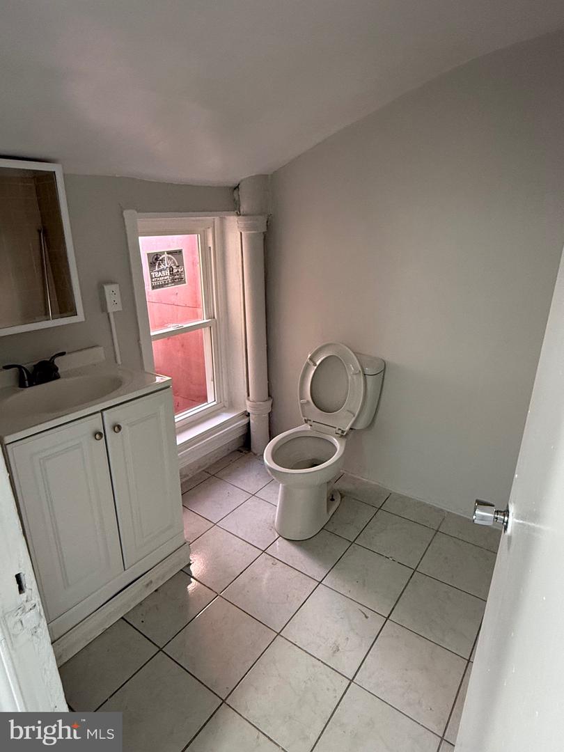 338 Cedar St Property Photo 5