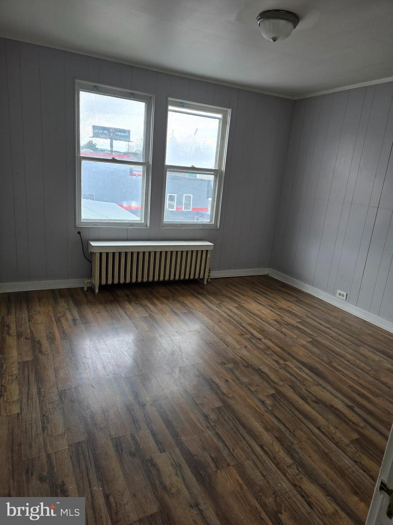 1342 Allegheny Ave Property Photo 9