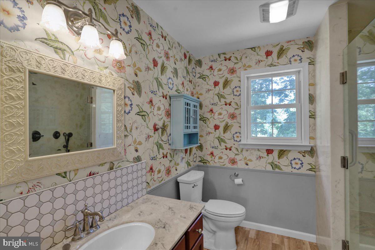 223 Woodbridge Ln Property Photo 29