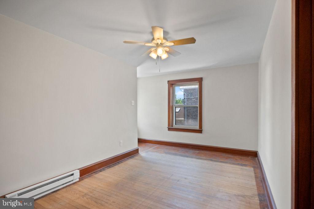 120 S Kemp St Property Photo 22