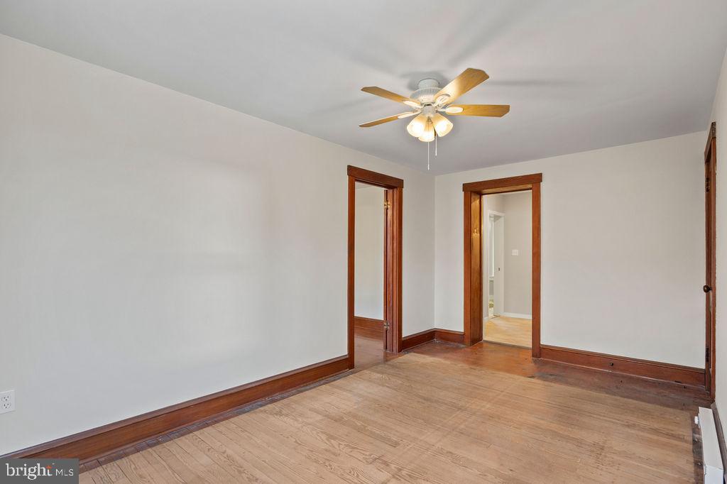 120 S Kemp St Property Photo 23