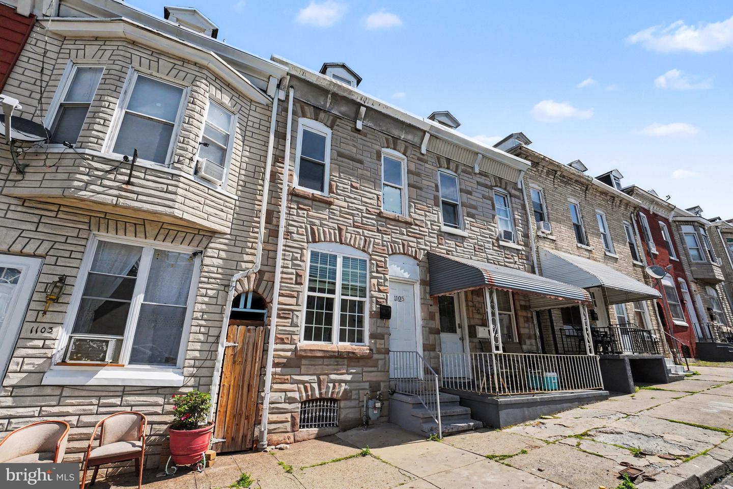 1105 Green St Property Photo 2