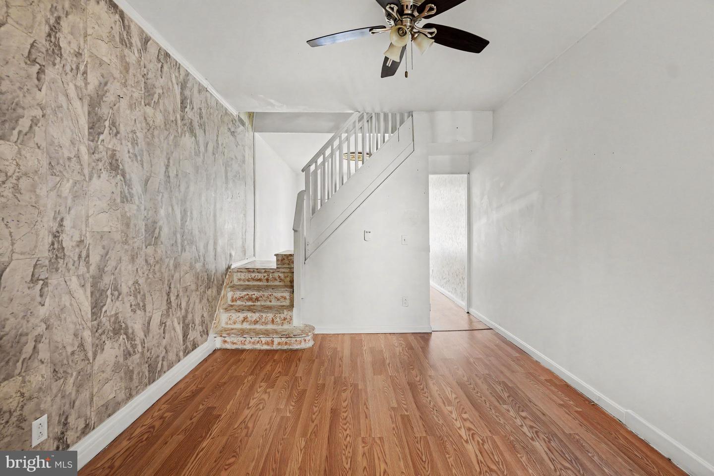 1105 Green St Property Photo 9