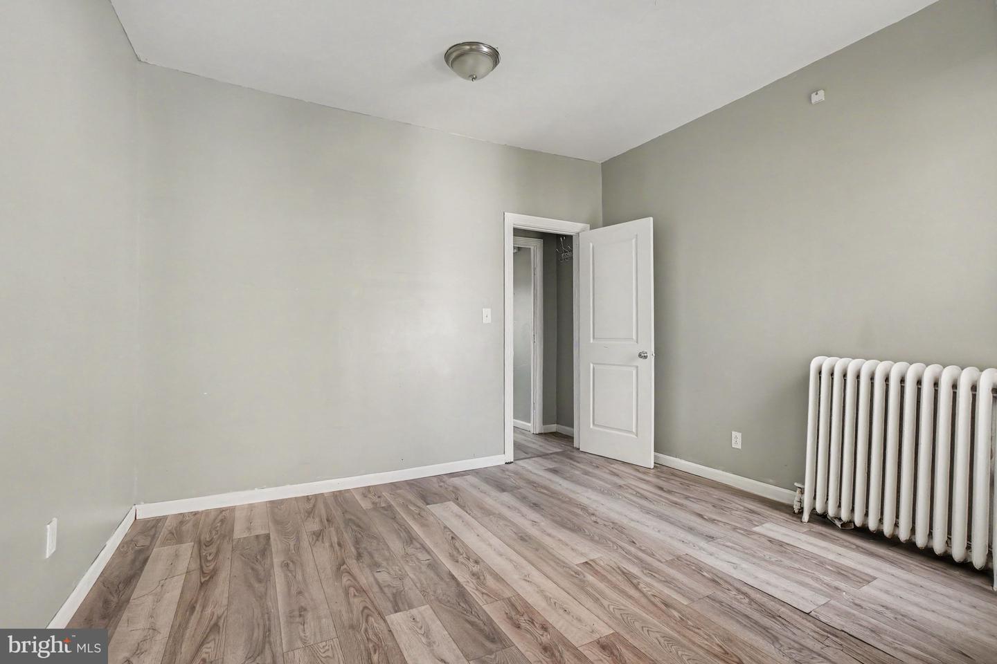 1105 Green St Property Photo 14