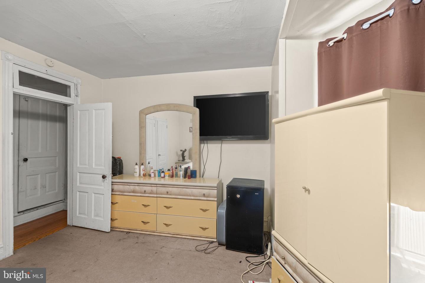 221 W Oley St Property Photo 13