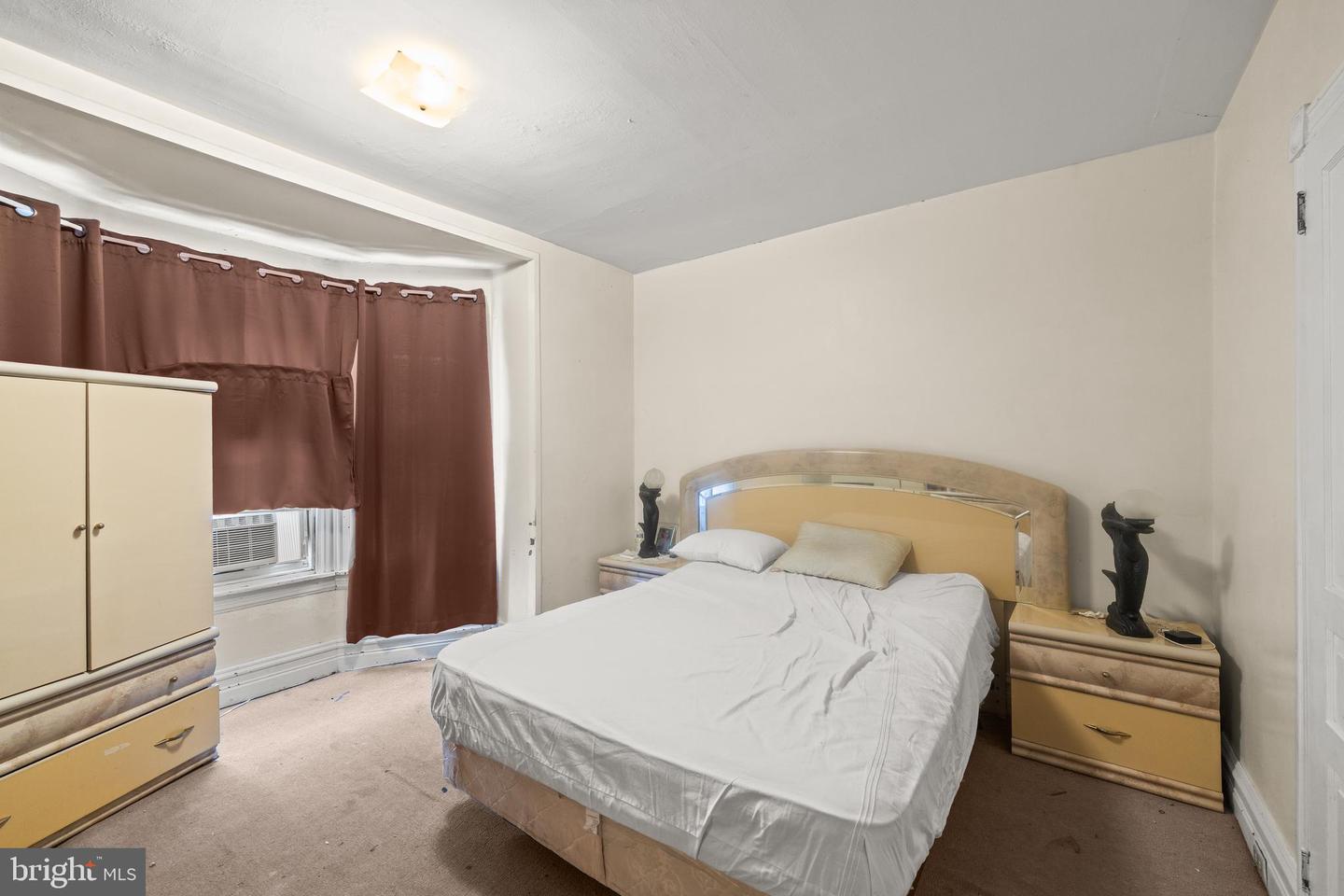 221 W Oley St Property Photo 16