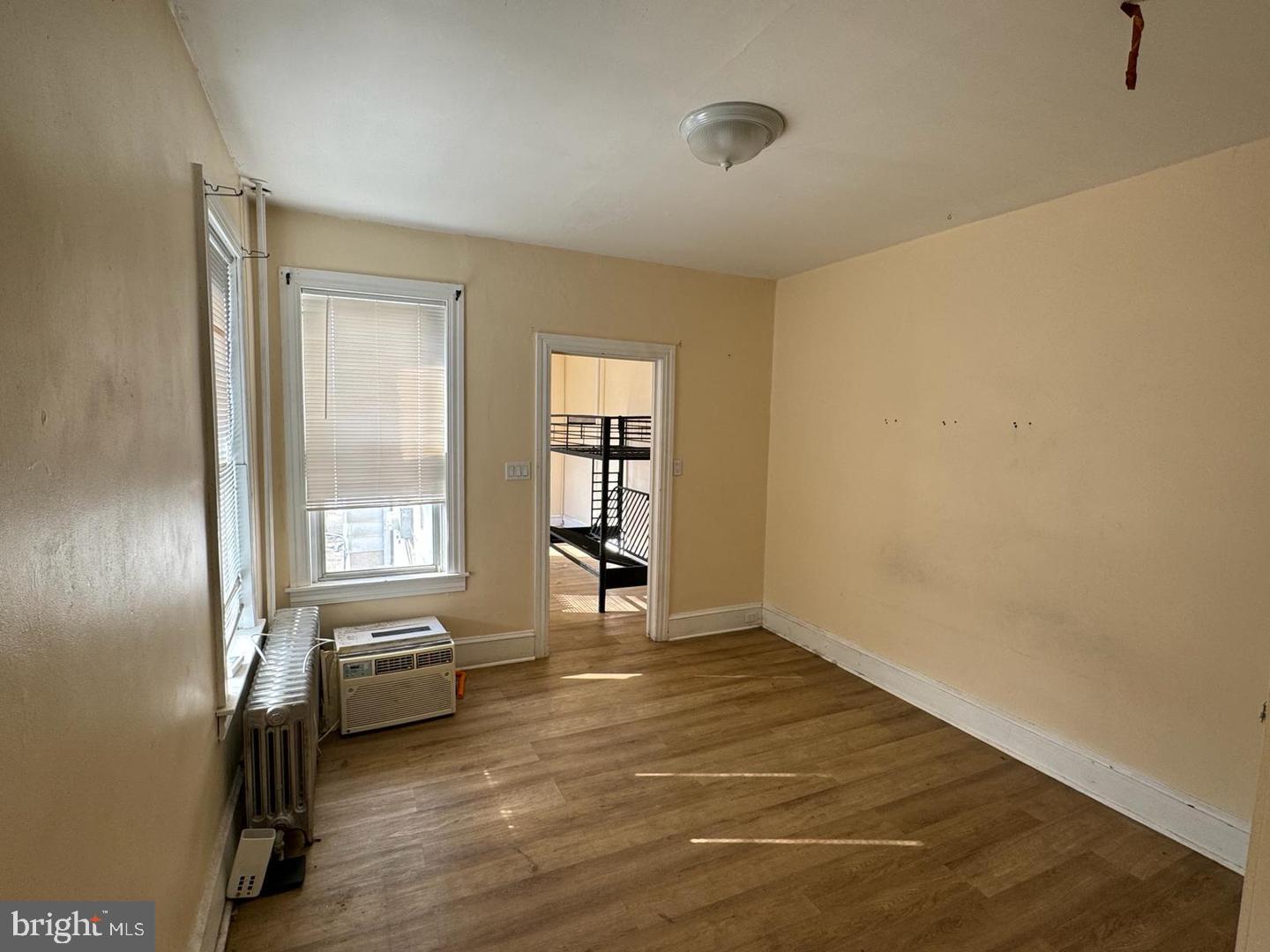 612 Locust St Property Photo 5