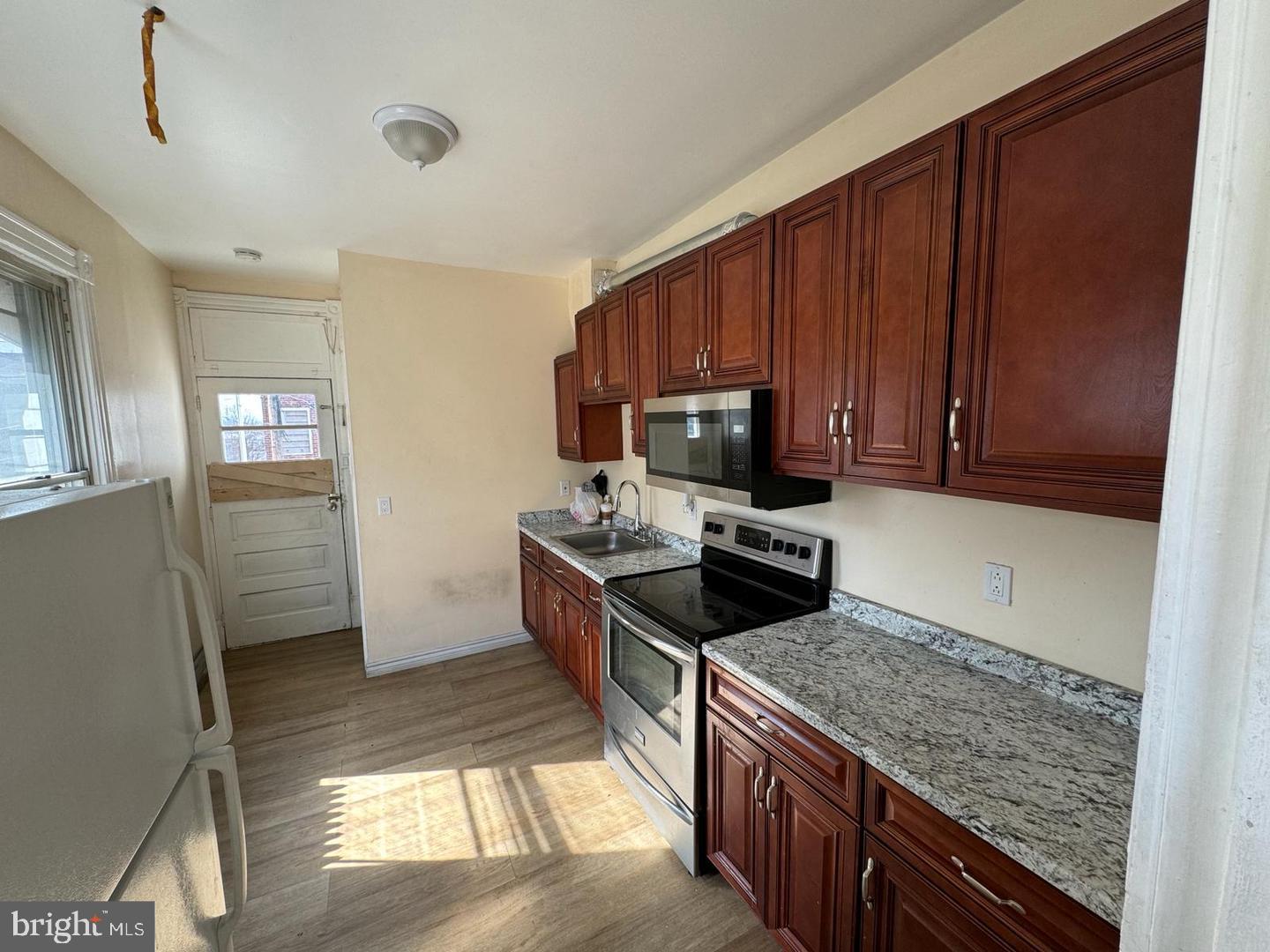 612 Locust St Property Photo 8