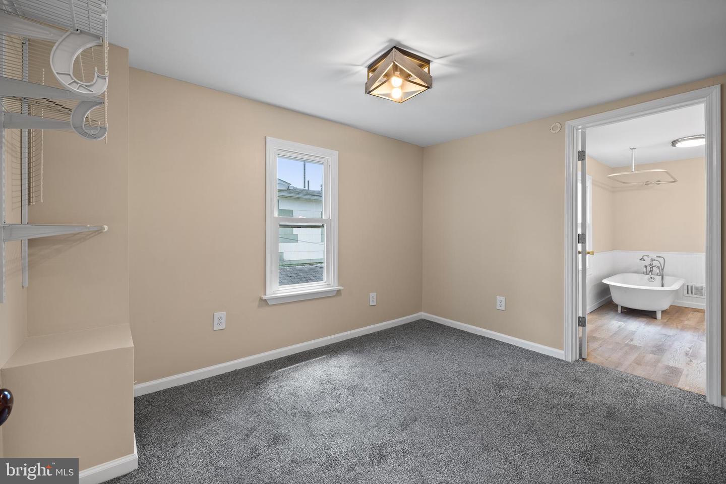 218 Cinder St Property Photo 15