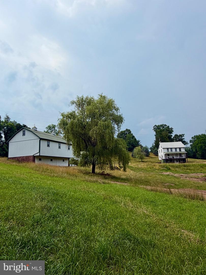 205 Fry Rd Property Photo 20