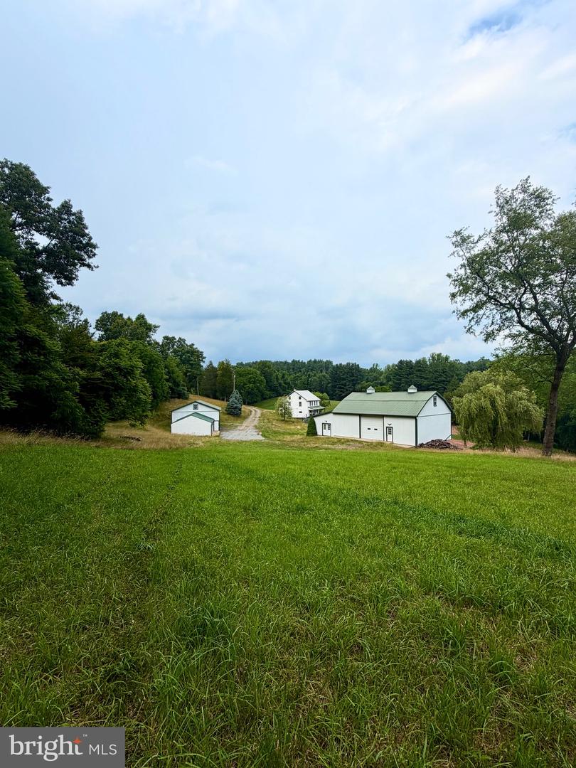 205 Fry Rd Property Photo 23