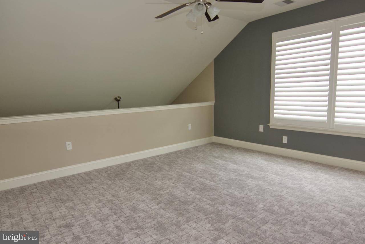 500 Harvest Dr Property Photo 25