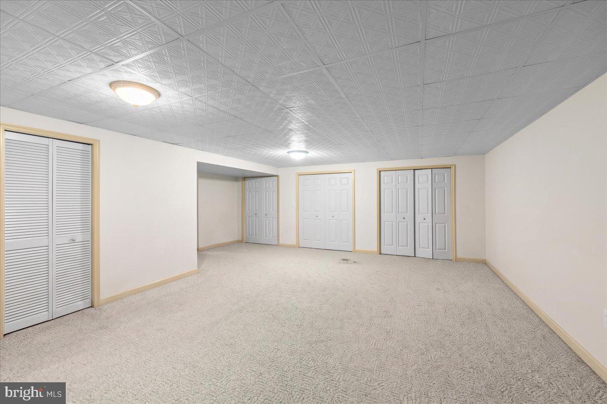 1032 Ithica Property Photo 23