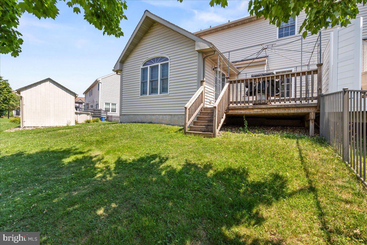 1032 Ithica Property Photo 25
