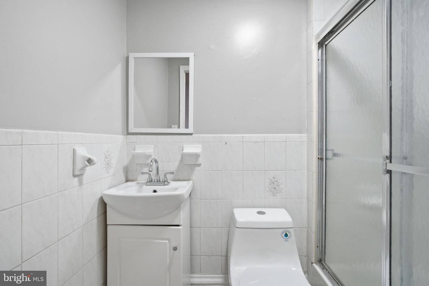 616 Elm St Property Photo 14