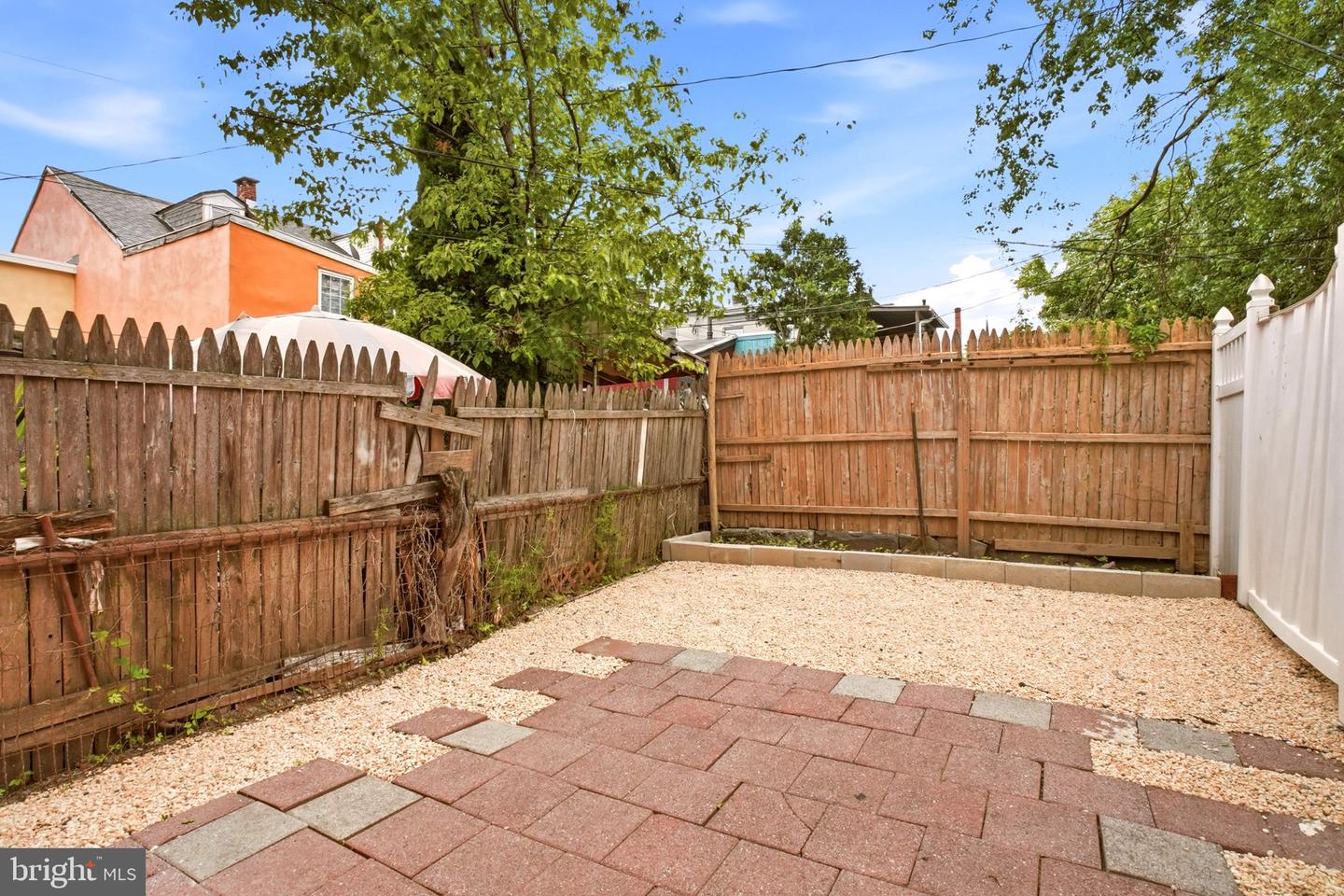 616 Elm St Property Photo 49
