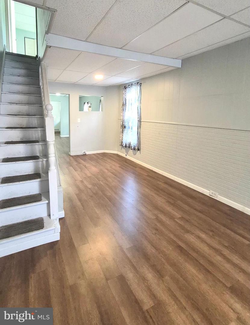 1247 Oley St Property Photo 2