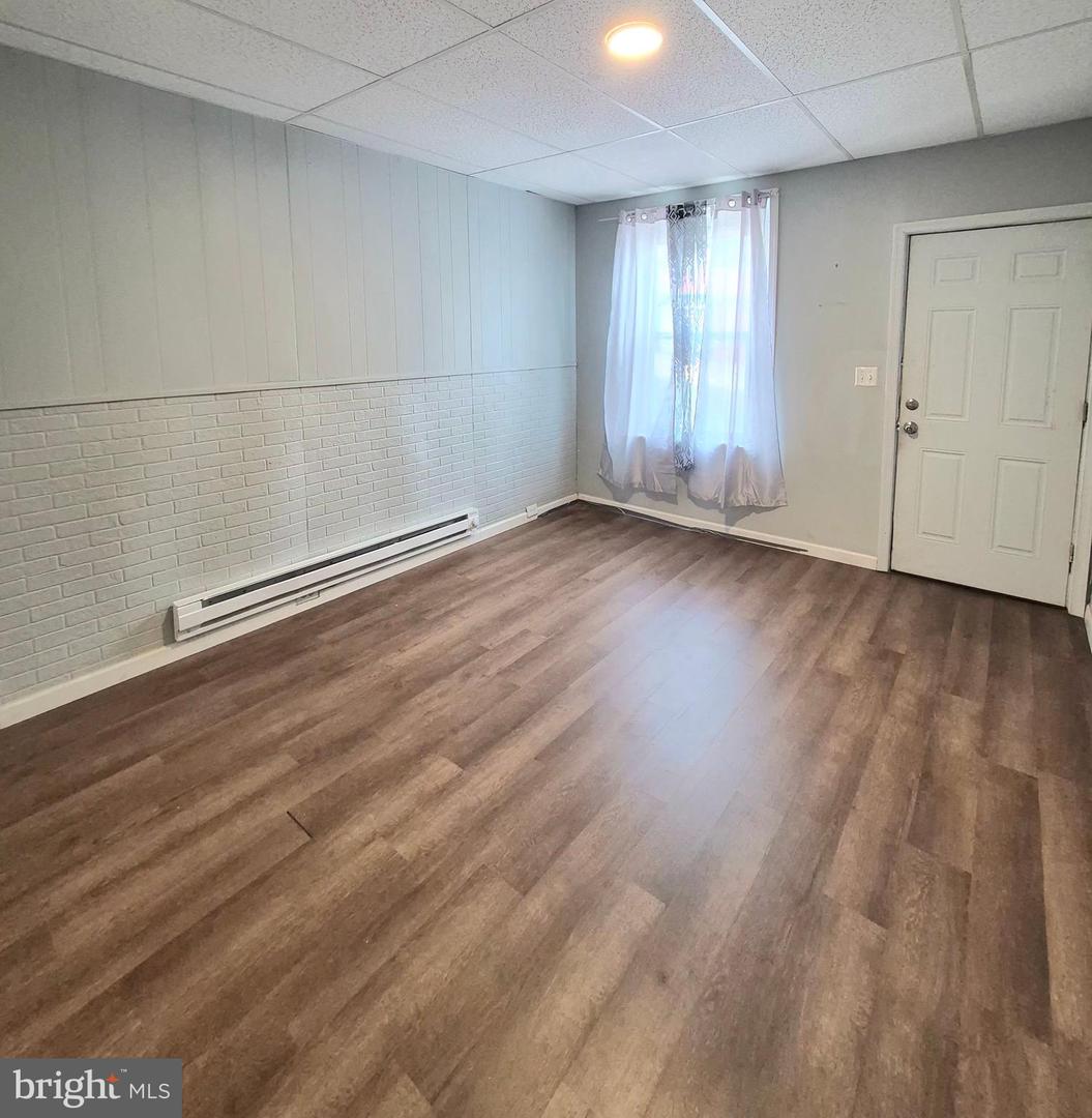 1247 Oley St Property Photo 6