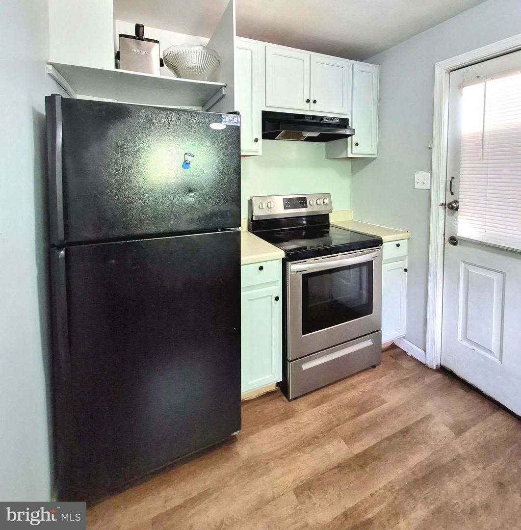1247 Oley St Property Photo 8
