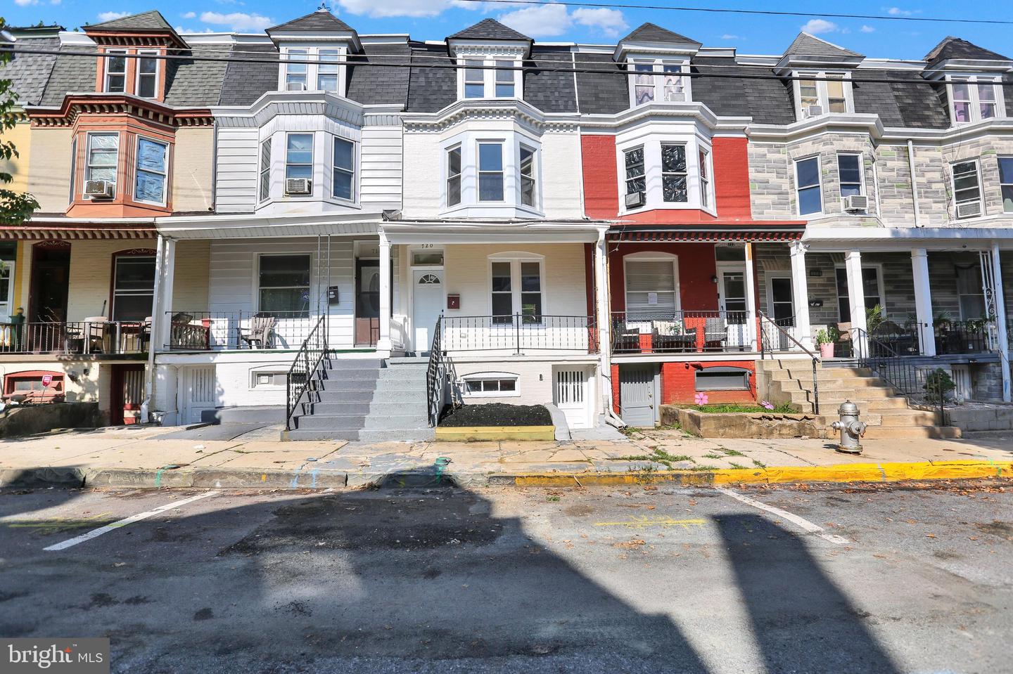 720 Madison Ave Property Photo 1