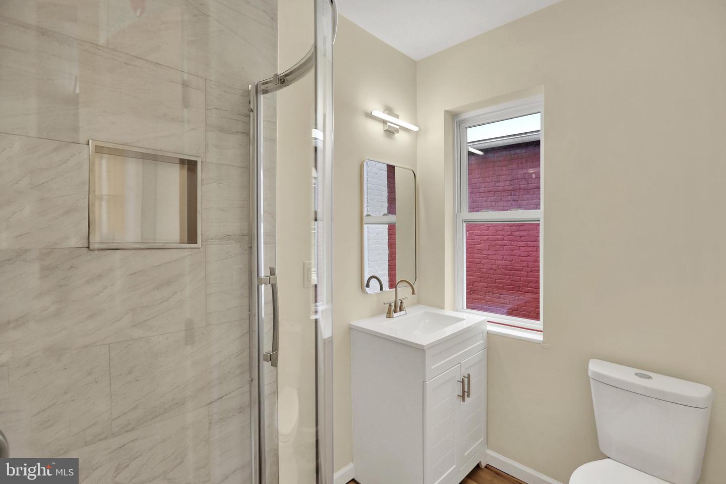 720 Madison Ave Property Photo 18