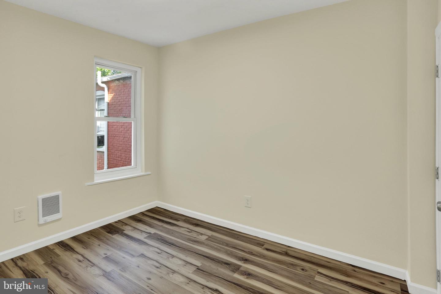 720 Madison Ave Property Photo 20