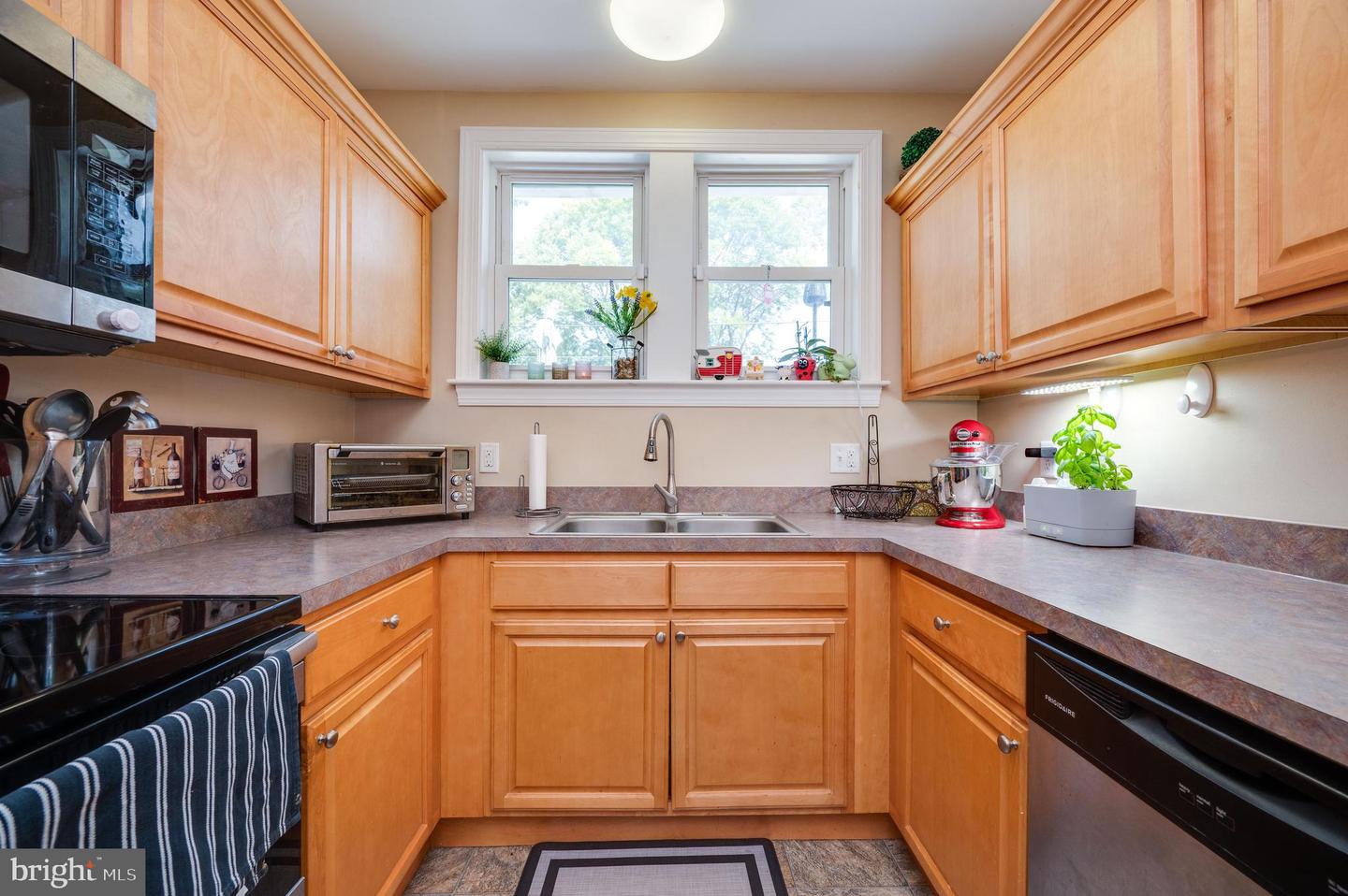 719 N Temple Bl Property Photo 18