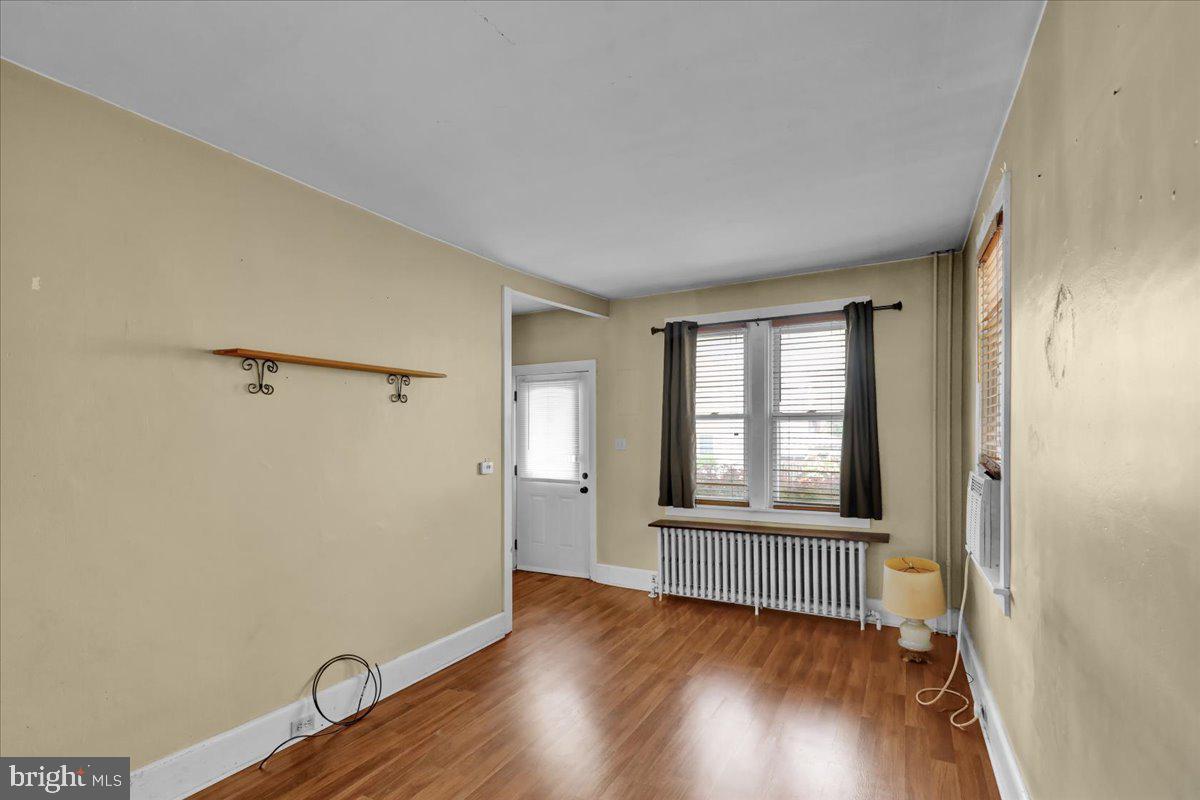 51 S Miller St Property Photo 3
