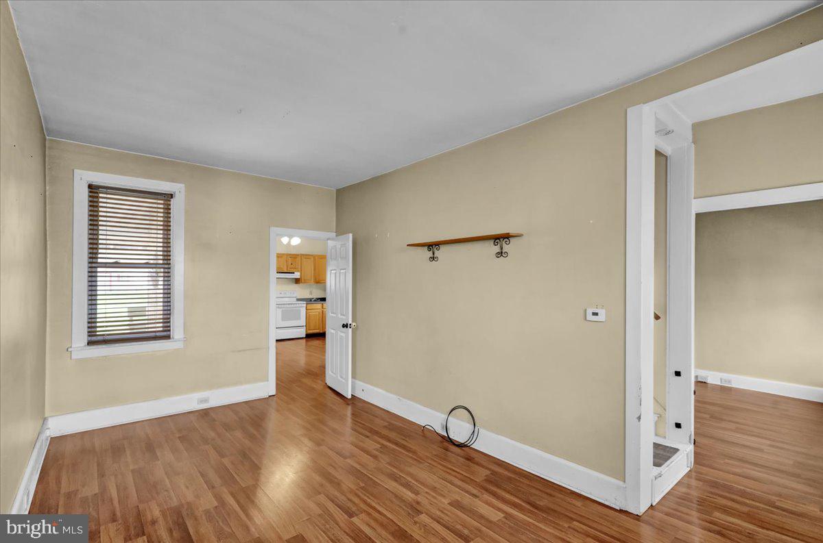51 S Miller St Property Photo 4