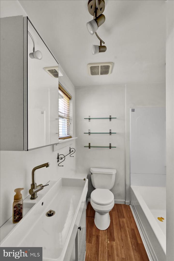 51 S Miller St Property Photo 17