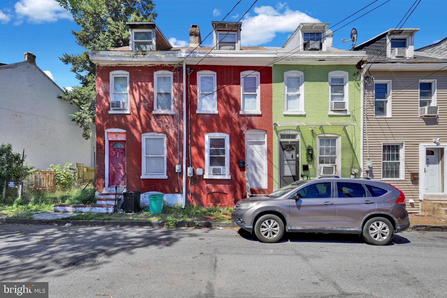 470 Spring Garden St Property Photo 1