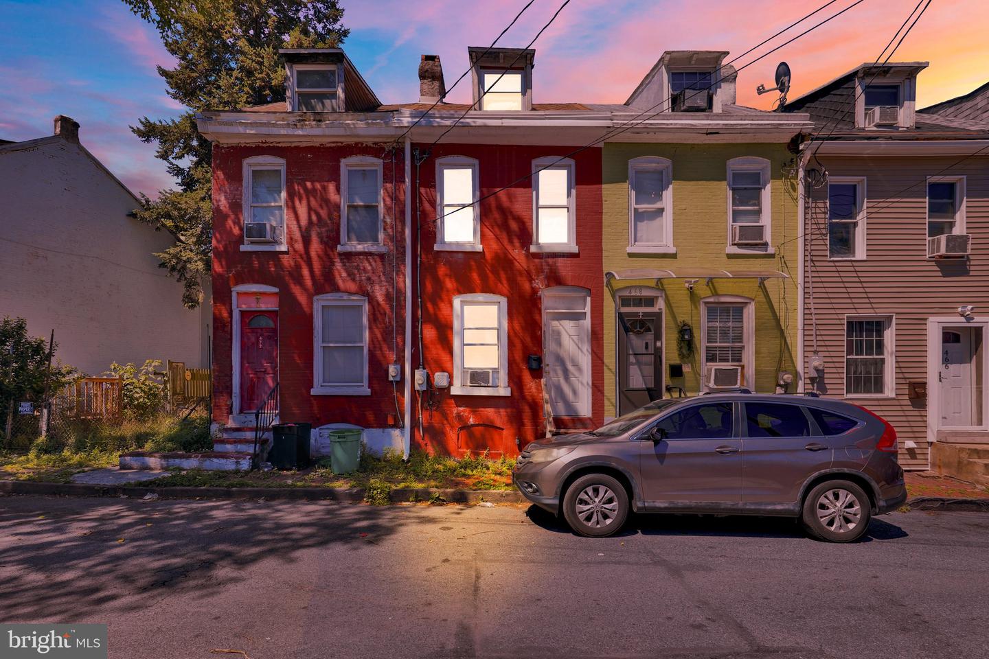 470 Spring Garden St Property Photo 14