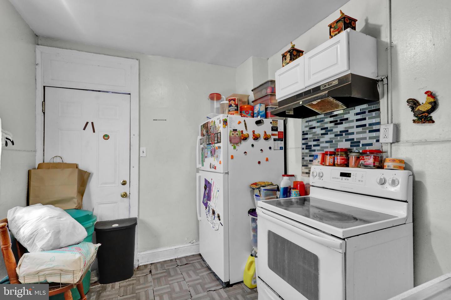470 Spring Garden St Property Photo 20
