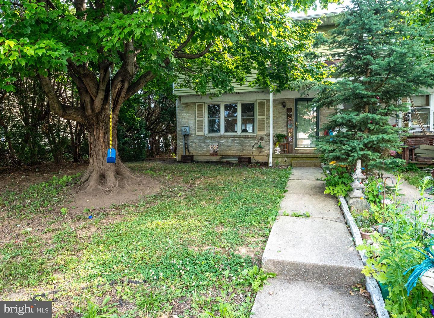 521 Linden St Property Photo 1