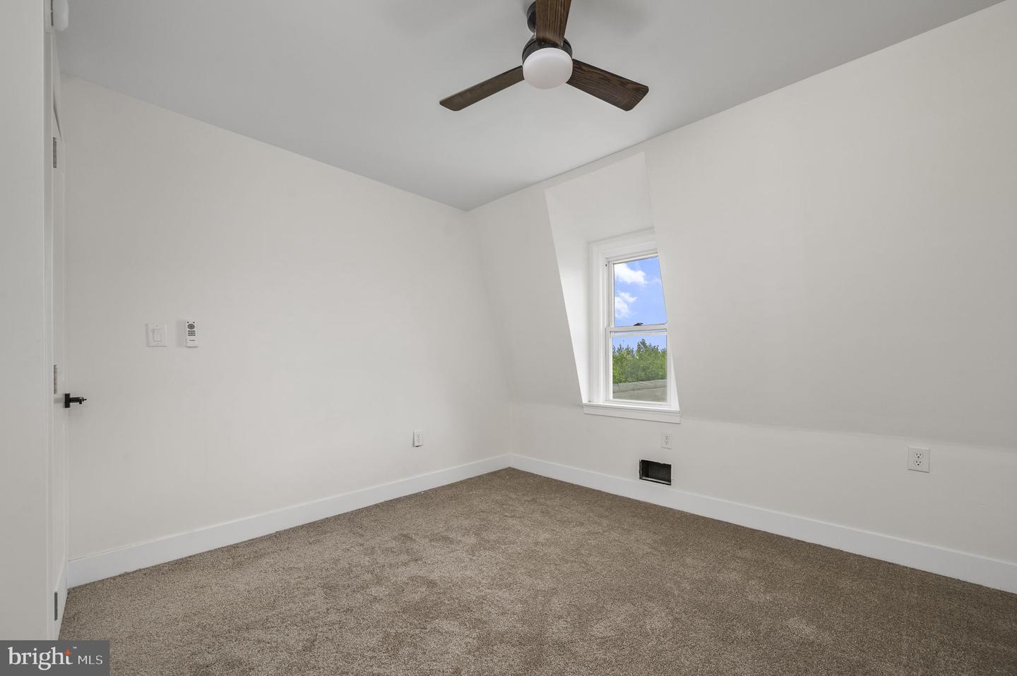 427 Chestnut St Property Photo 20
