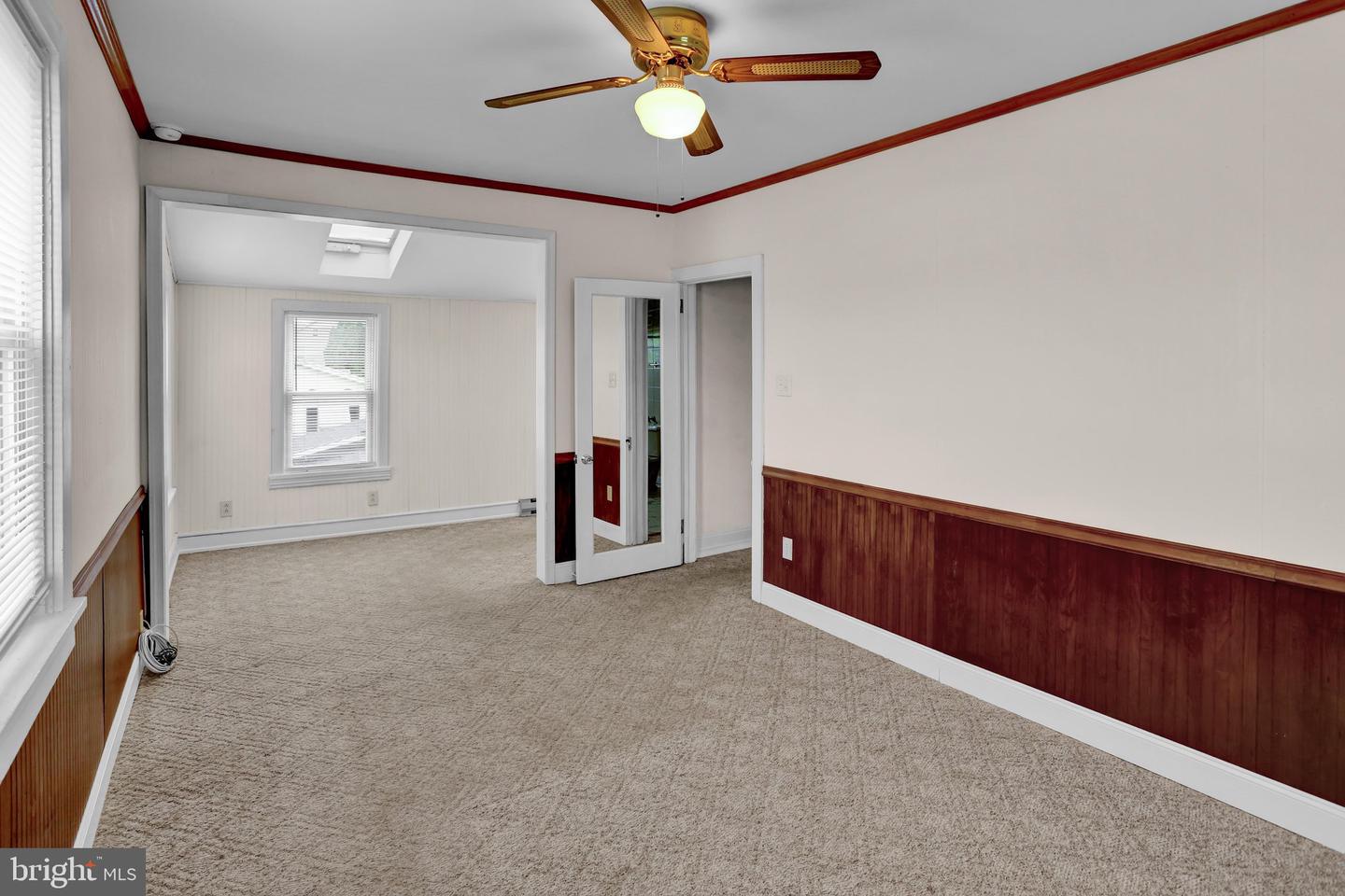 238 Penn St Property Photo 34