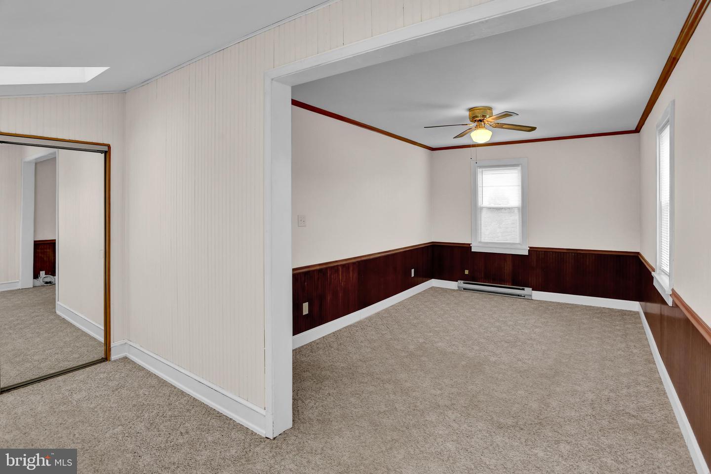 238 Penn St Property Photo 35