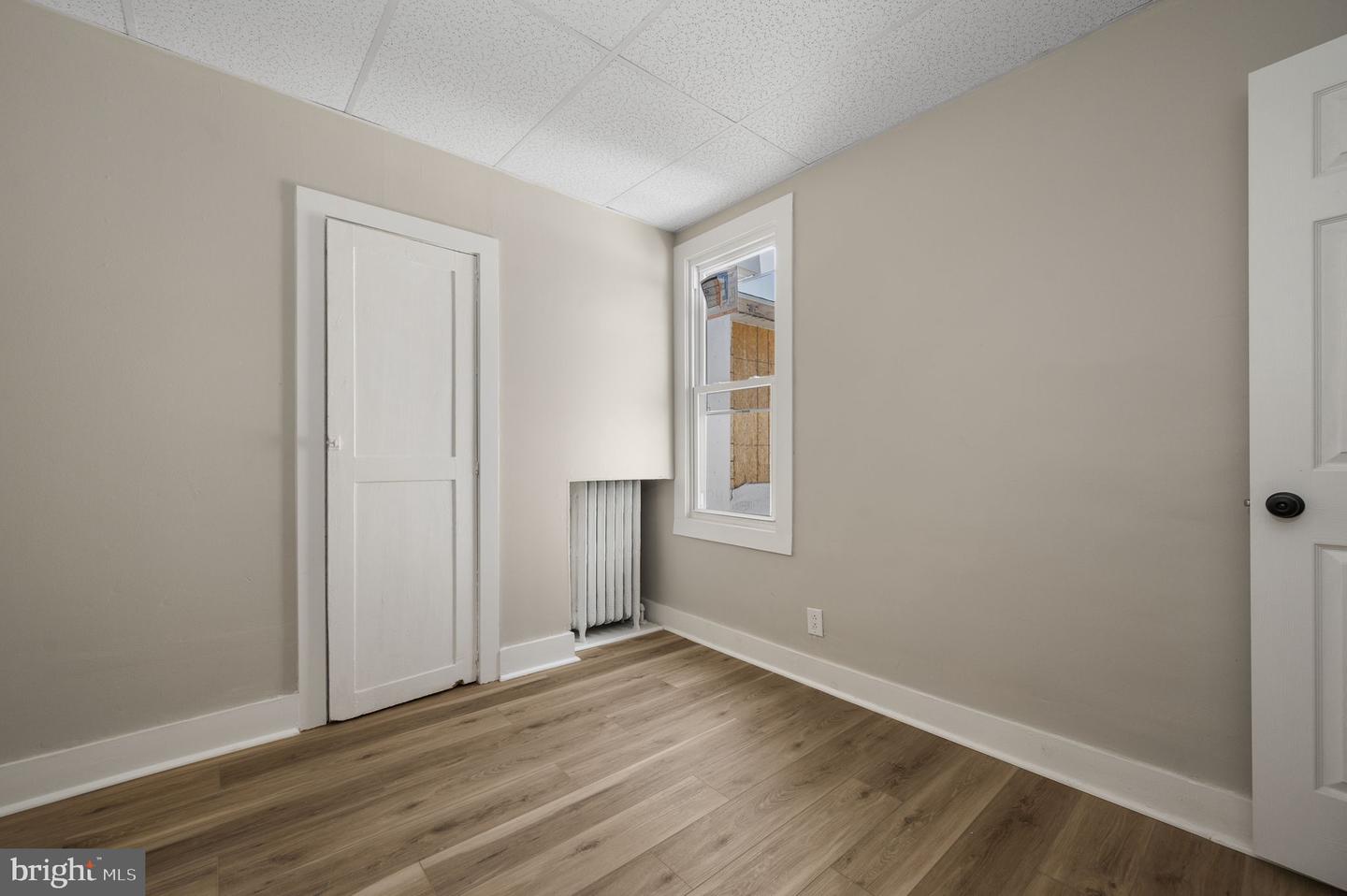 1038 Walnut St Property Photo 12