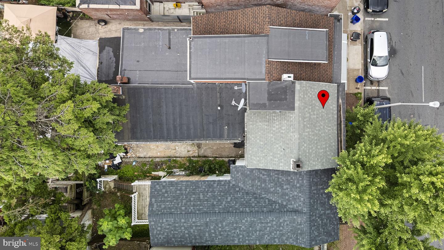 1038 Walnut St Property Photo 19