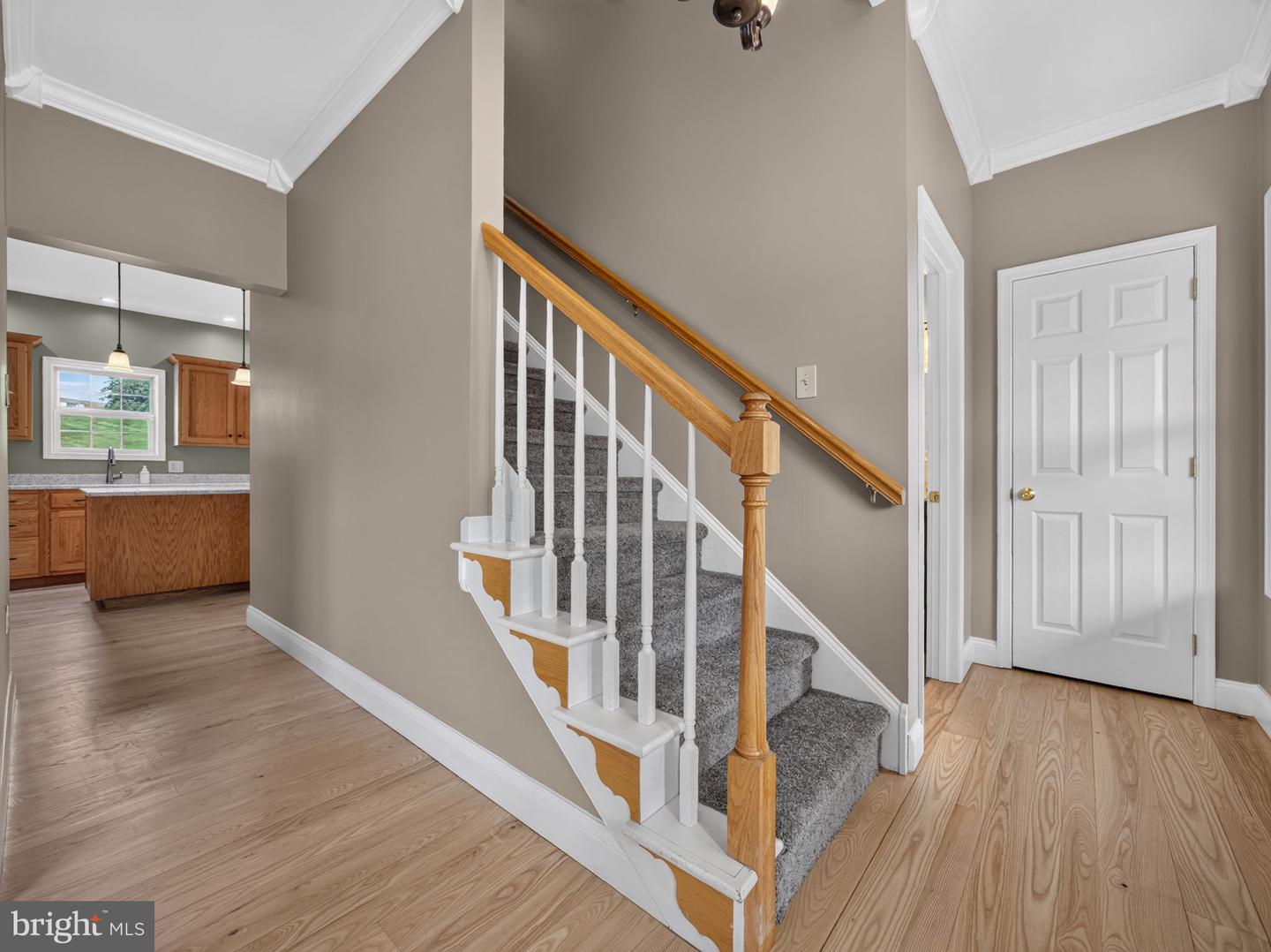 649 S Reading Ave Property Photo 14
